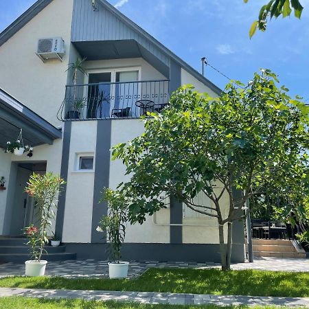 Toparti Hangulatu Nyaralo-Balatonboglar Apartment Exterior photo